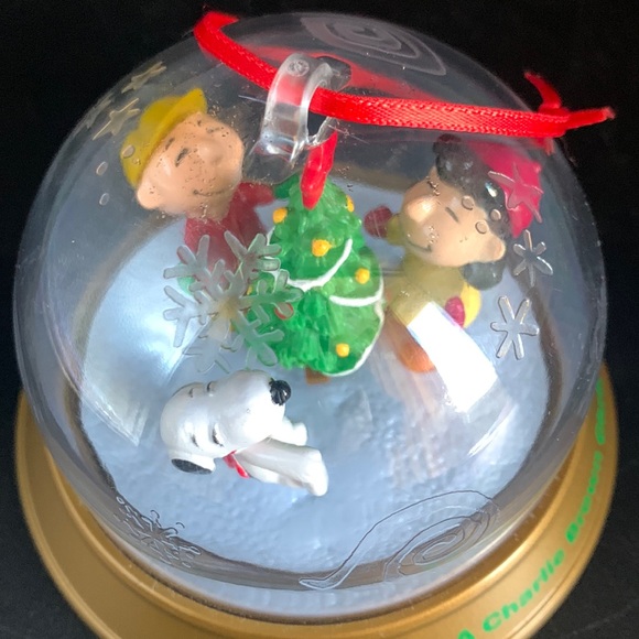 Vintage 90s Very Merry Whirl Around Blockbuster Peanuts Spinning Ornament TESTED - Picture 8 of 8